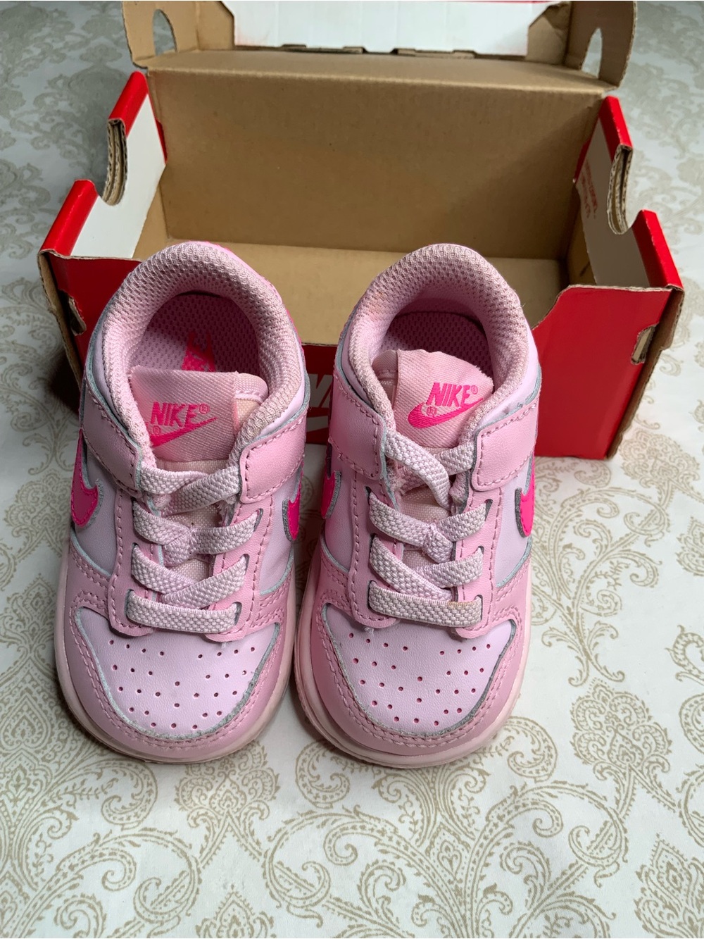 Nike Dunk Low Toddler Girls Size 4C Pink Foam Hyper Pink Sneakers - Picture 4 of 11